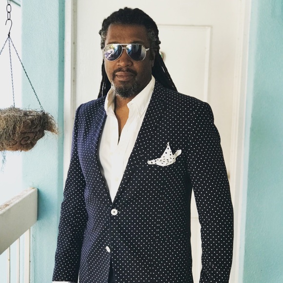 Meet your Posher, Tony - Picture 2 of 3